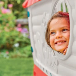 Palplay Plastic Dream Playhouse