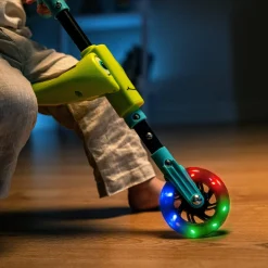 Scuttlebug Firefly